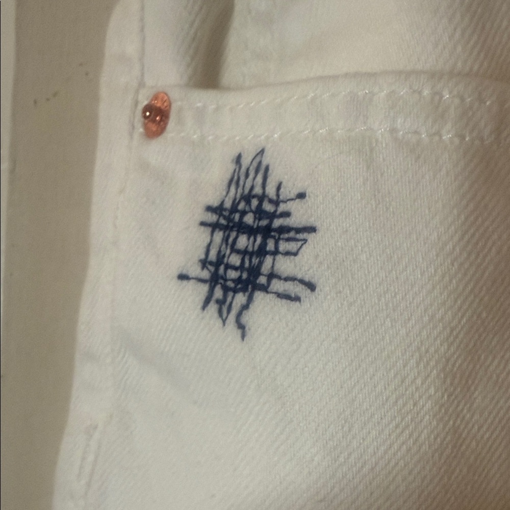 Universal Thread Women's Boyfriend Jeans in White with Embroidered Details - Picture 5 of 9